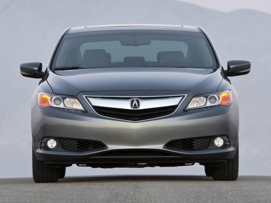  Acura ILX 2.0L (DE) 2012 года  (фото 12 из 23)